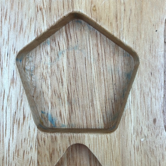 Set of 2 Plan Toys Form Board & Plan Toys Shape Fitter - Picture 9 of 12